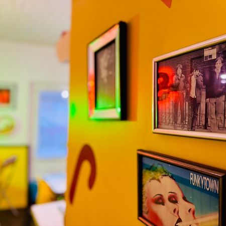 Le Cap 80 , La Suite Des Nostalgiques Chez Ivona Vacances Гюжан-Местрас Екстер'єр фото